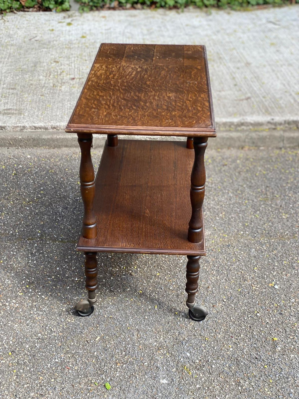 Miniature : Desserte vintage Louis XIV en bois massif