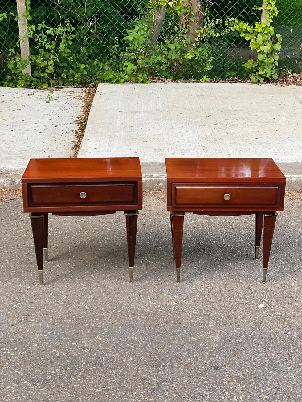 Paire de chevets scandinaves en palissandre