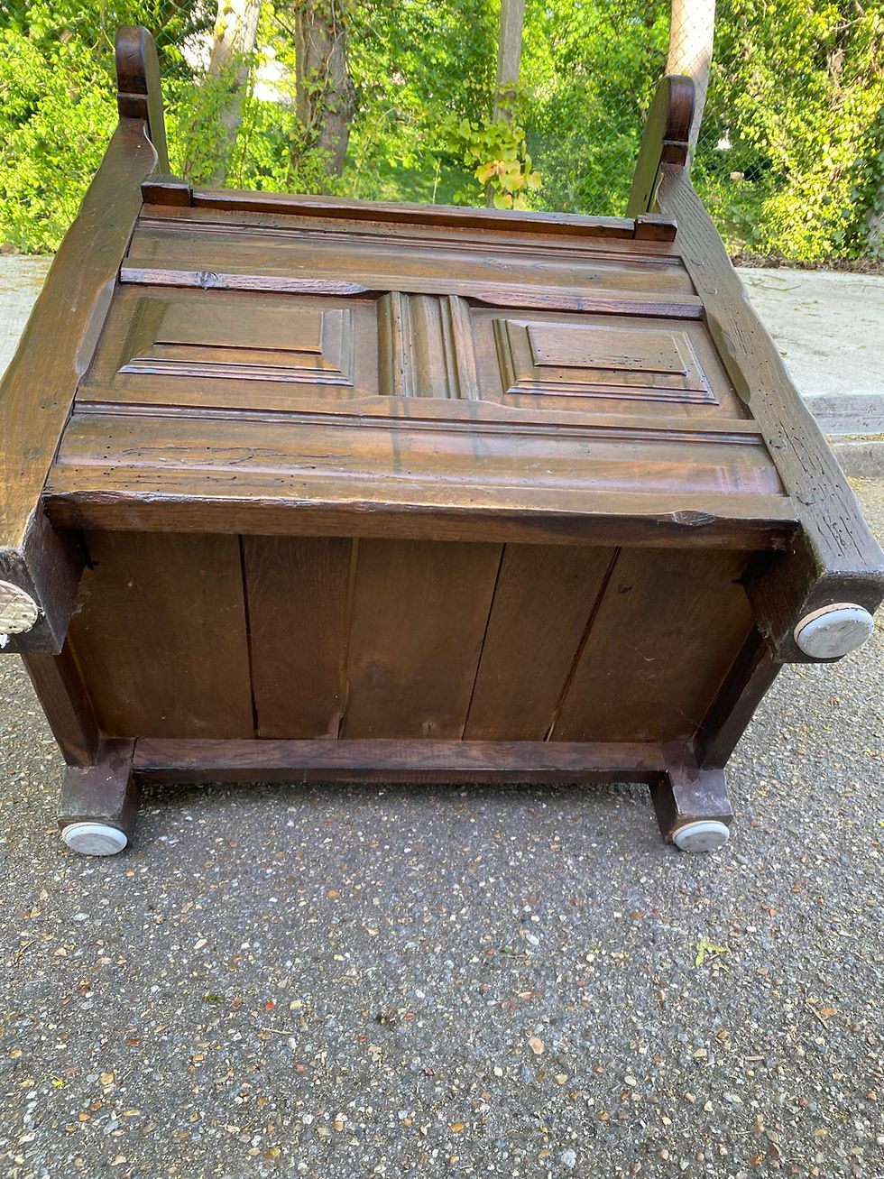 Miniature : Fauteuil cathèdre en bois massif du 19ème siècle