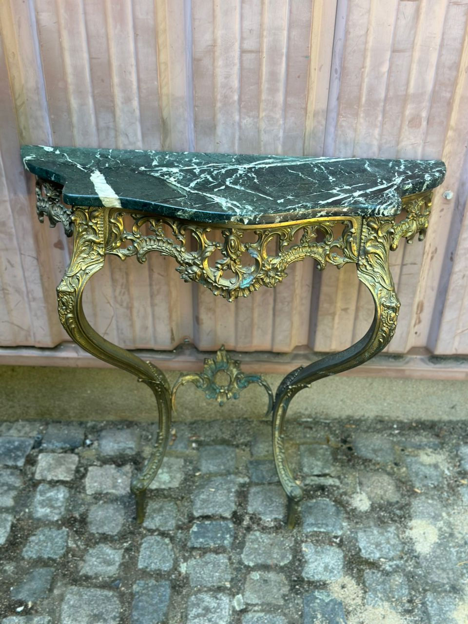 Console d'applique murale de style Louis XV bronze doré et marbre vert XIXème