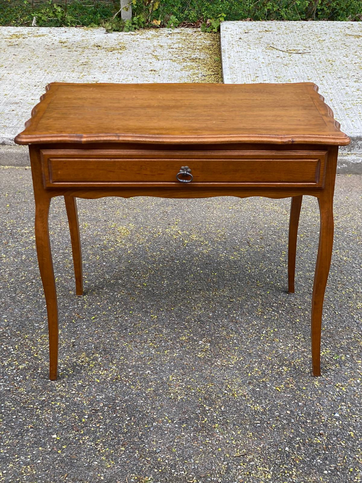 Bureau style Louis XV en bois massif des années 50