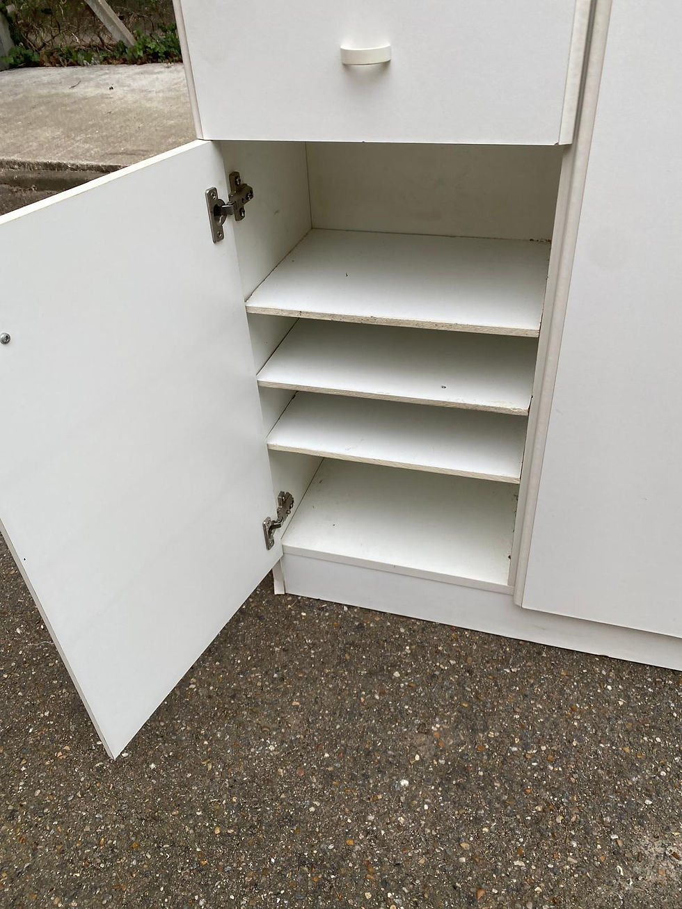 Miniature : Armoire colonne de salle de bain blanche style ikea