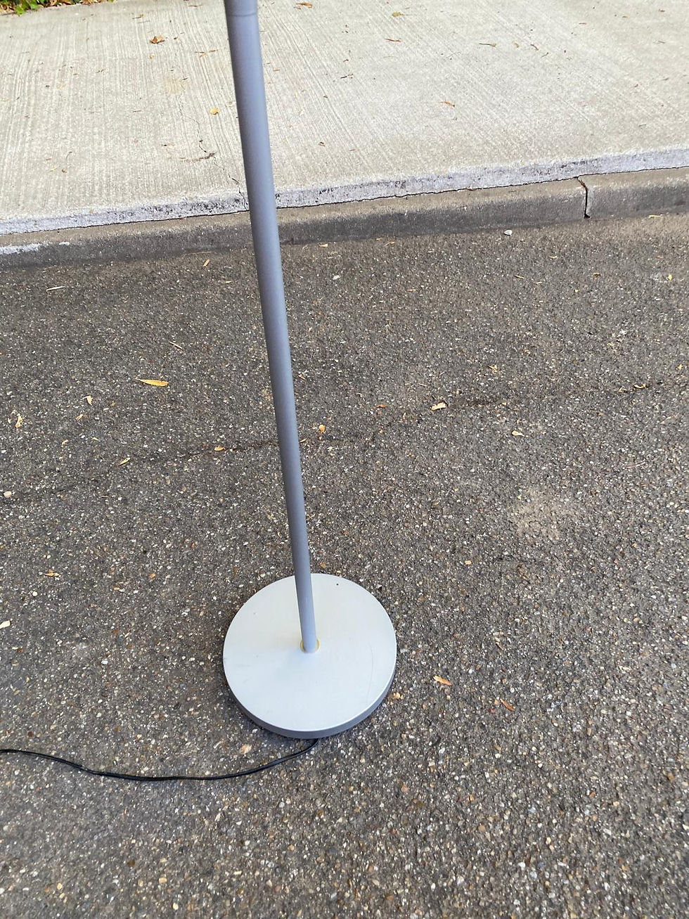 Miniature : Lampadaire liseuse articulé IKEA SAMTID — Gris argent & abat-jour blanc
