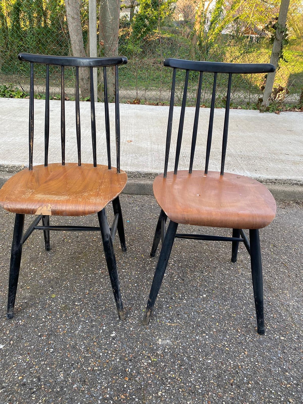 Miniature : 2 chaises scandinaves Fannett par Ilmari Tapiovaara 1960