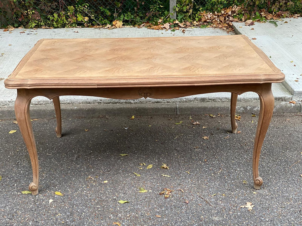 Table à manger Louis XV extensible XXème rénovée en chêne massif 245cm