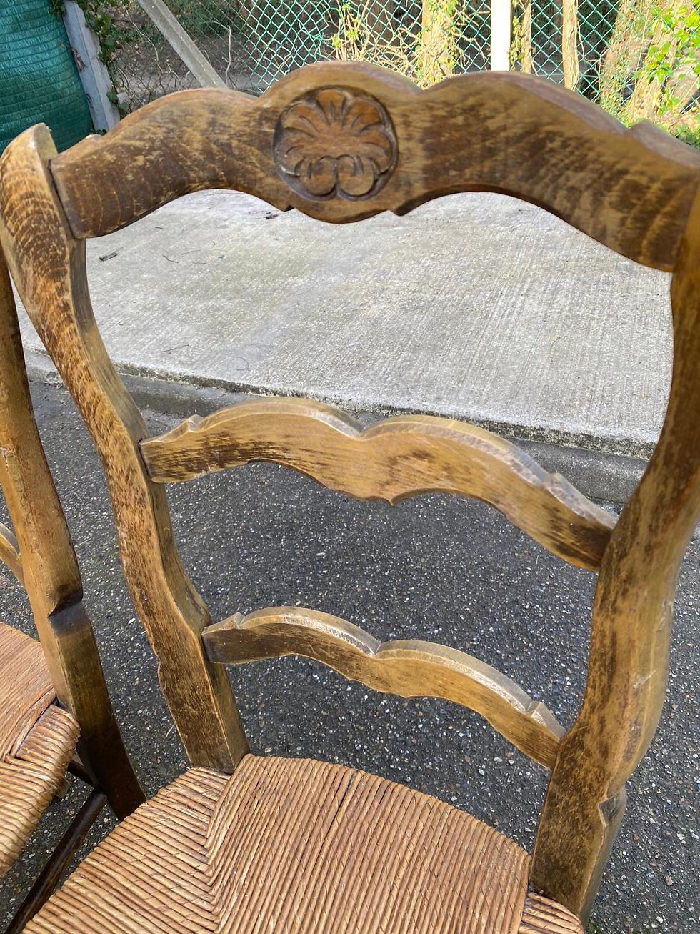 Miniature : 2 chaises bois massif chêne sculpté et paillées Louis XV époque 19ème