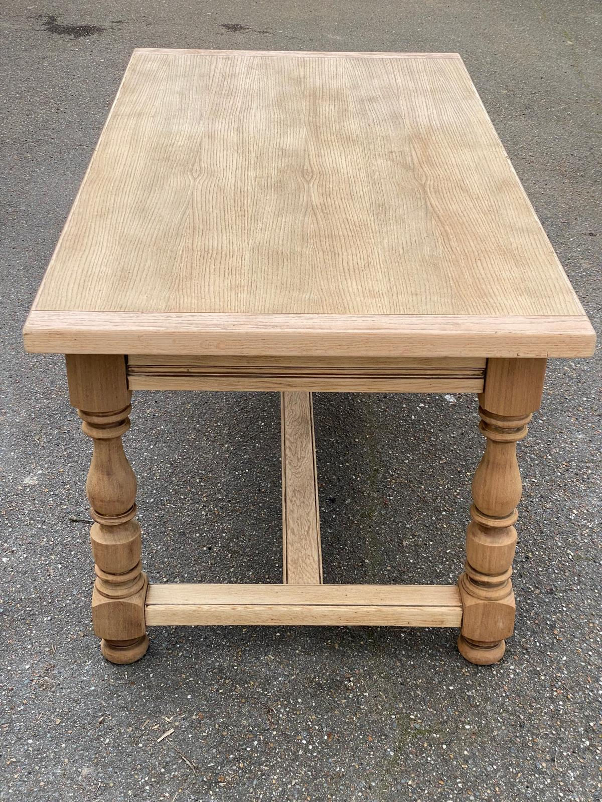 Table à manger de ferme extensible rénovée en chêne 20ème 170-250cm