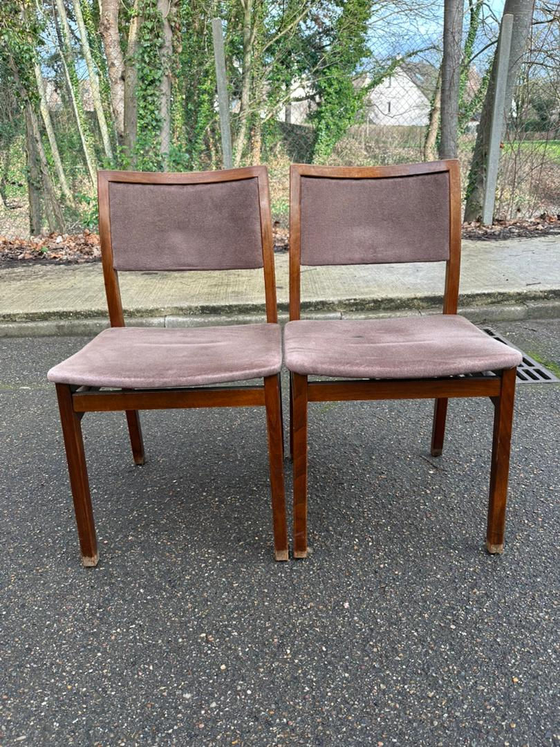 Miniature : 2 chaises Scandinaves Baumann bois massif et velours violet 1960