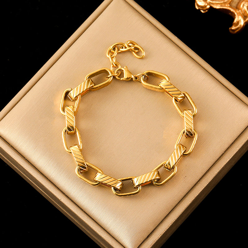 Thumbnail: Versailles Luxe Bracelet