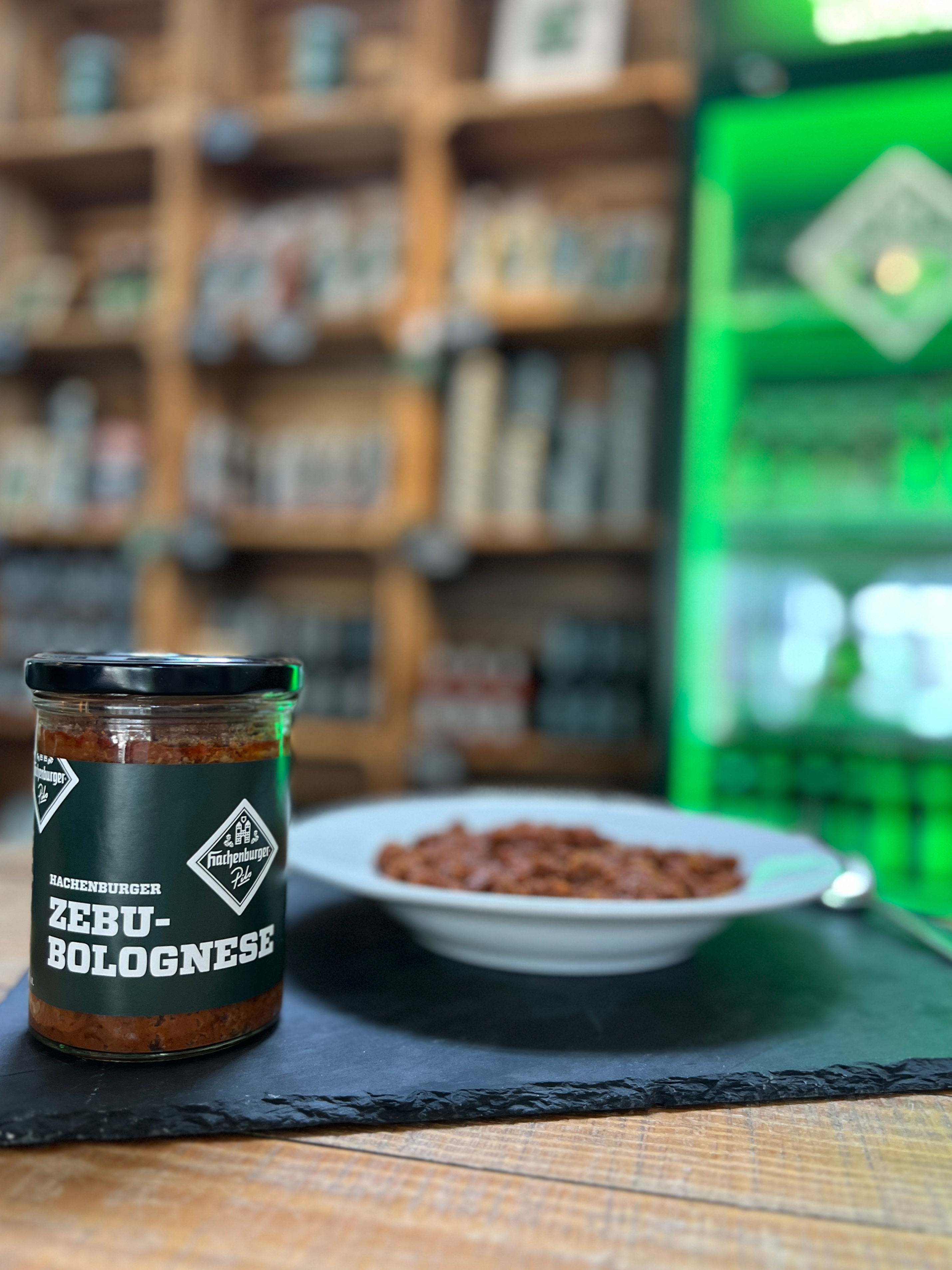 Hachenburger Zebu-Bolognese