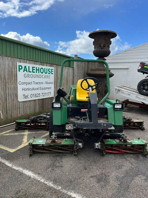 Thumbnail: John Deere 3325