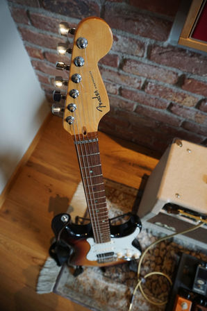 Chris-Gogl-Gitarrenlehrer-Sonthofen-E-Gitarre-01-web.jpg