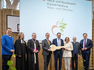 Weinbauschule Klosterneuburg eröffnet hochmodernen Zubau - ein Meilenstein für Ausbildung und Forschung 