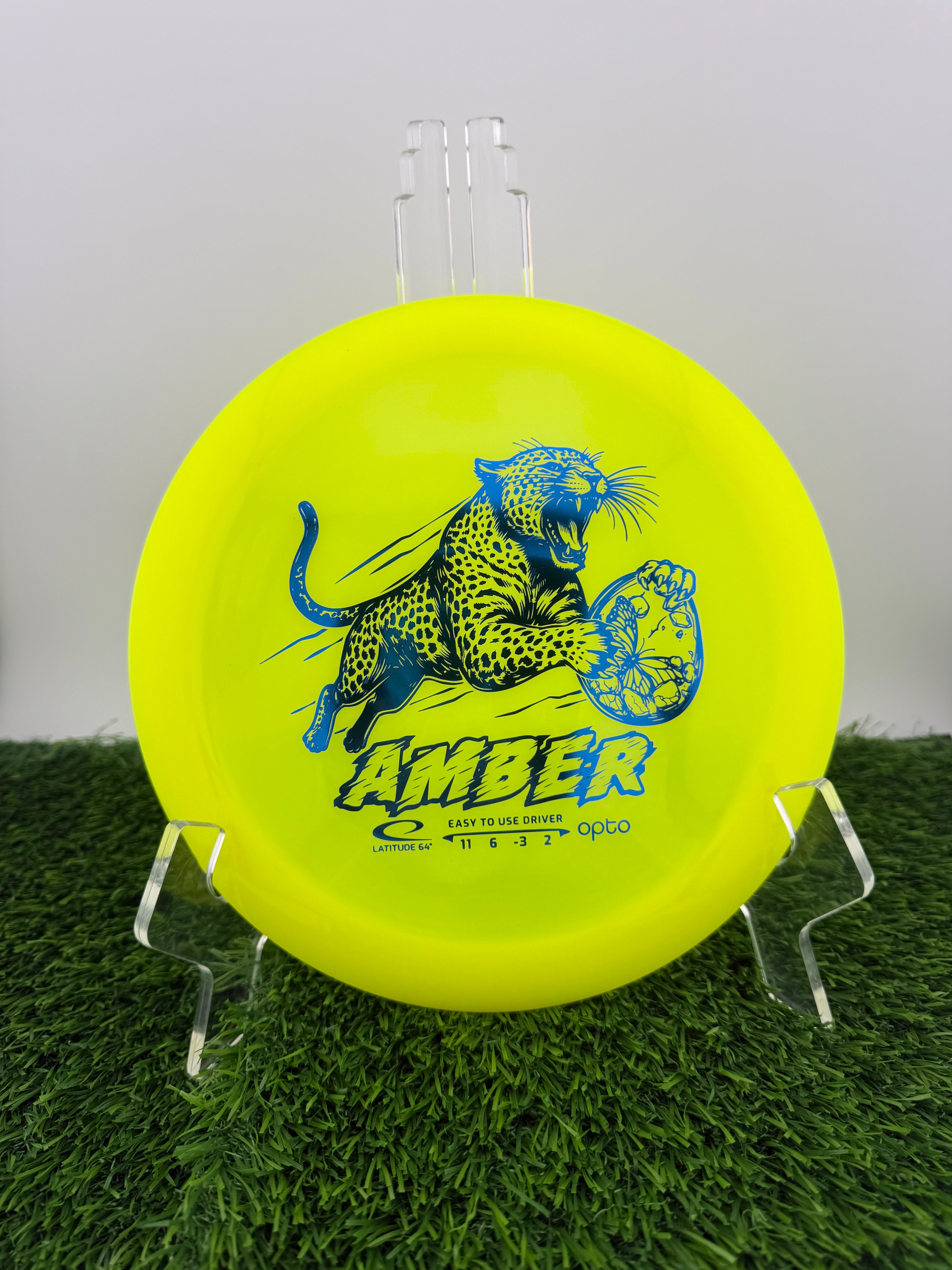 Latitude 64 - Opto - Amber