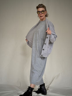 Alt-Text: "Damenmode von LIYA B’X aus Antwerpen bei Calla Mode in Oberursel Taunus. Frankfurt“
Private Shopping
Personal shopper
minimaliststyle, slowfashion
designer, boutique mode Bad Homburg, Oberursel, Berlin, Düsseldorf, Fashionista main Taunus Kreis
