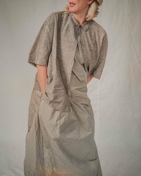 Alt-Text: „Exklusive Damenmode aus Strick, Kaschmir, Wolle, Seide, Leinen von Boboutic aus Italien bei Calla Mode in Oberursel Taunus. Frankfurt“
Private Shopping 
Personal shopper
minimaliststyle, slowfashion
designer, boutique mode Bad Homburg, Oberursel, Berlin, Düsseldorf, Fashionista main Taunus Kreis