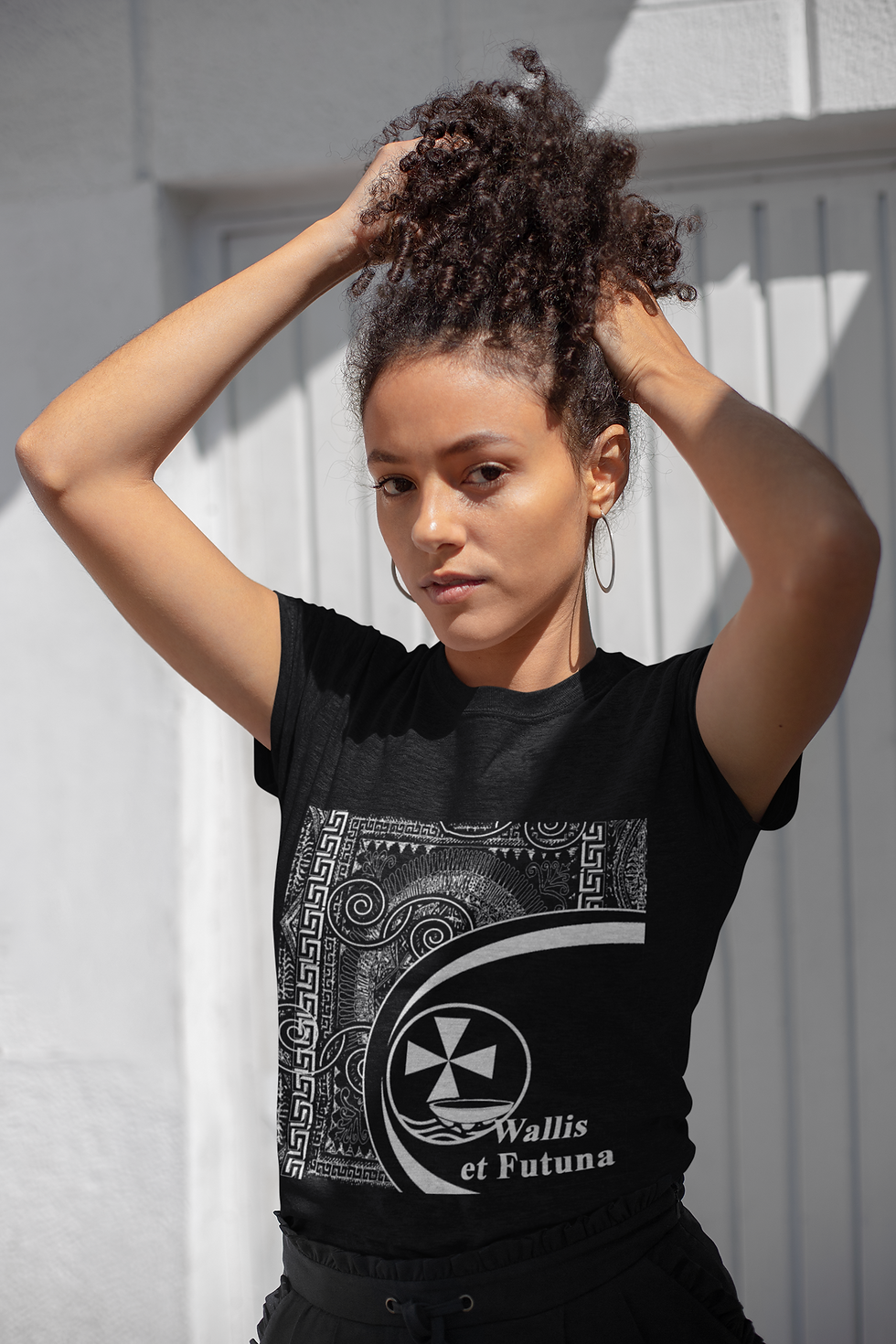 Thumbnail: T-shirt Unisex symboles de Wallis & Futuna