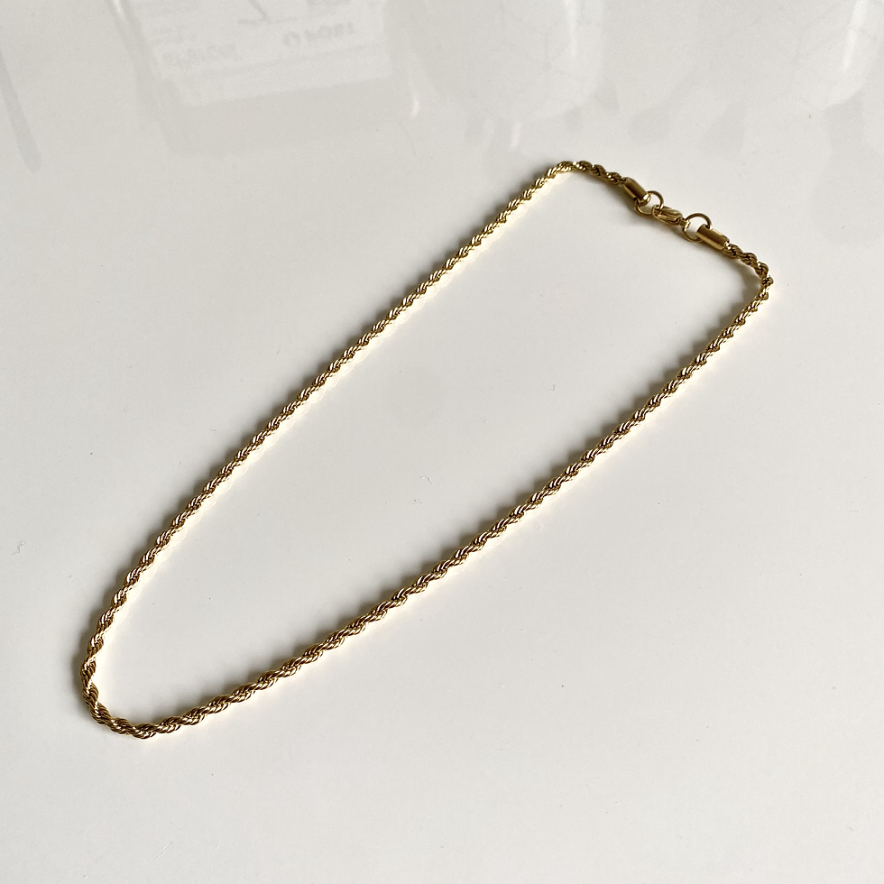 Thumbnail: Dainty Rope Chain Necklace (Gold)
