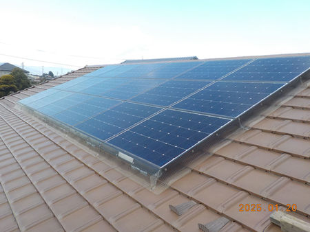 愛西市：太陽光パネルの鳥害対策