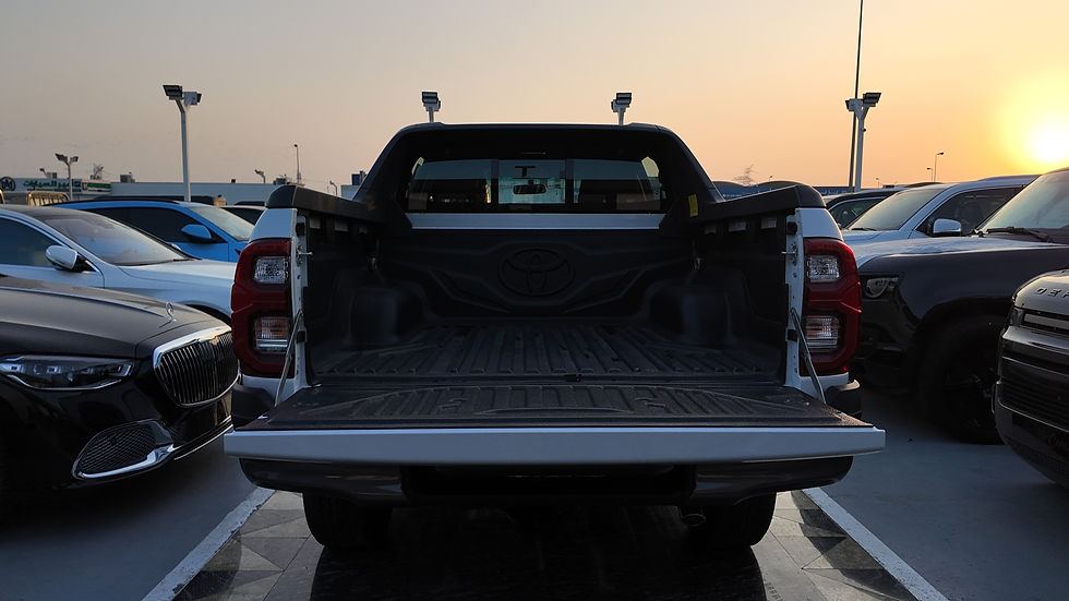 الصورة المصغرة: Toyota Hilux Adventure 2026
