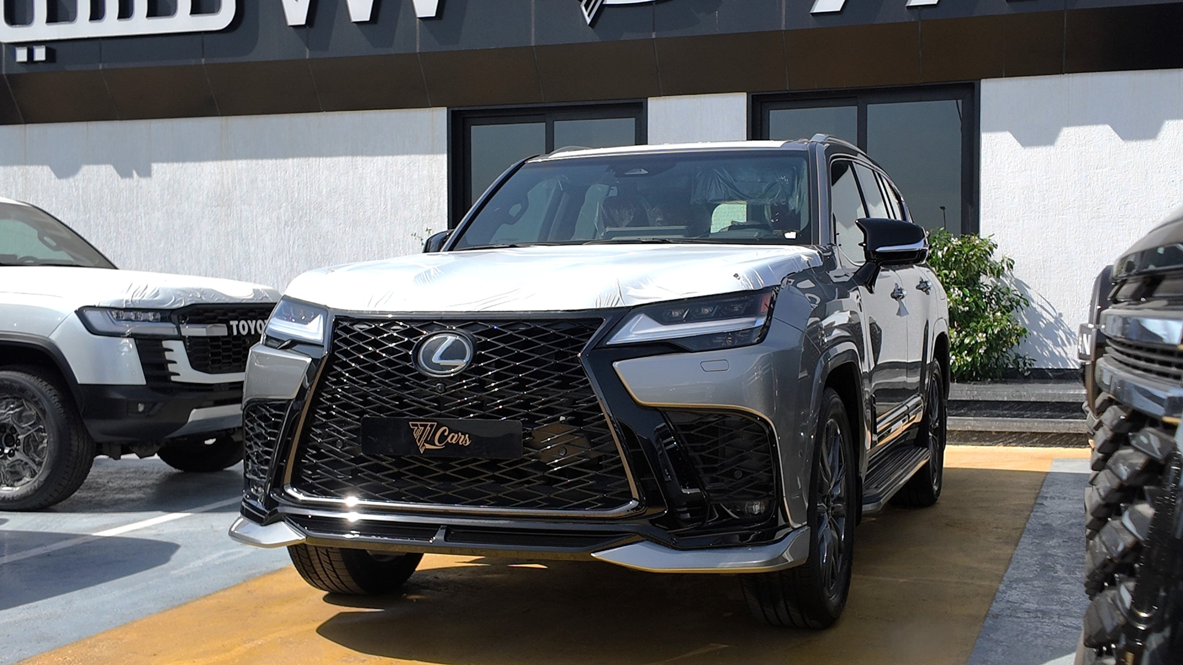 Lexus LX700h F-Sport