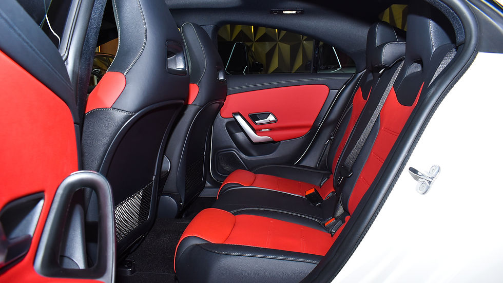 Миниатюра: Mercedes Benz CLA 200