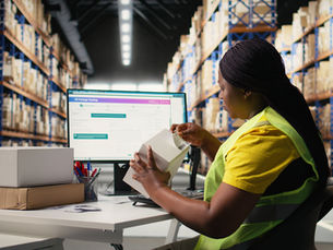 Storage, Pick Fees and Shipping: Building a Realistic Shopify Fulfilment Budget
