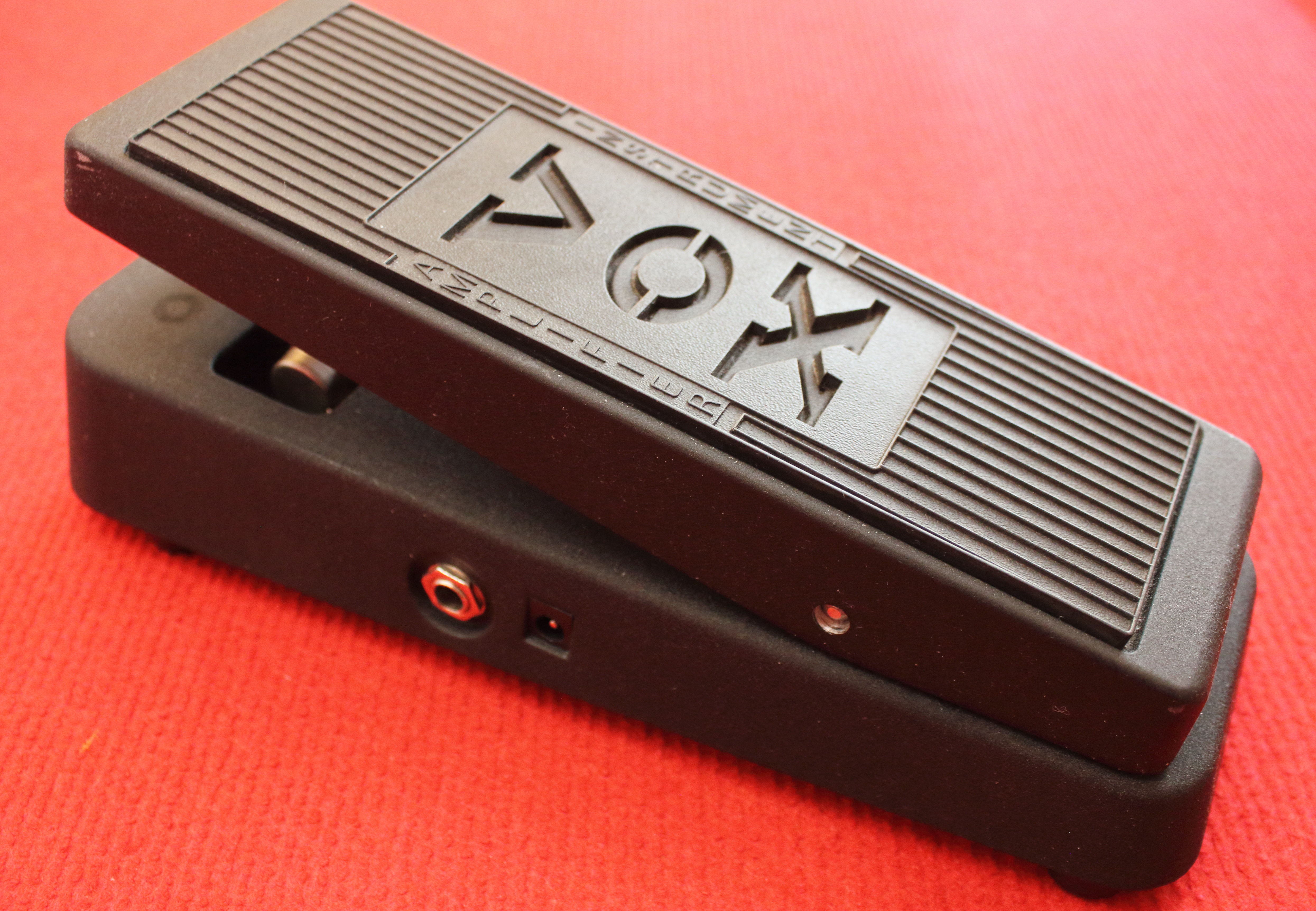 Vox Wah V845