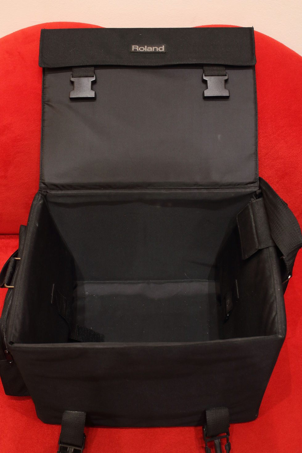 Miniatura: Roland AC-60