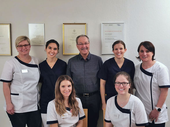 Hausarztpraxis Dres. Med. A. Und D. Hallmann Über uns | Hausarztpraxis Dres. Regli&Kummer