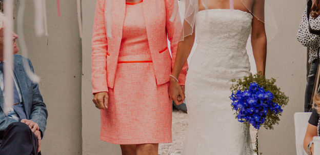 - Photographe mariage Normandie
- Photos de mariage Normandie
- Cérémonie de mariage Normandie
- Photographe de mariage laïque Normandie
- Photographe de mariage religieux Normandie
- Photos de cérémonie laïque Normandie
- Photos de cérémonie religieuse Normandie
- Mariage civil Normandie
- Mariage en plein air Normandie
- Cérémonie en extérieur Normandie
- Lieux de mariage en Normandie
- Photographe professionnel mariage Normandie
- Photographie documentaire mariage Normandie
- Moments authentiques mariage Normandie
- Photoreportage mariage Normandie