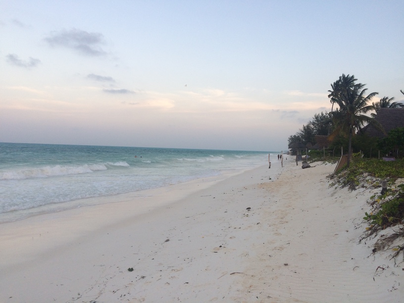 Zanzibár fehérhomokos tengerpartja