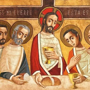 Pintura de Jesús en la Última Cena con doce apóstoles. Fondo dorado. Texto: "ESTO ES MI CUERPO, ESTA ES MI SANGRE". Ambiente solemne.