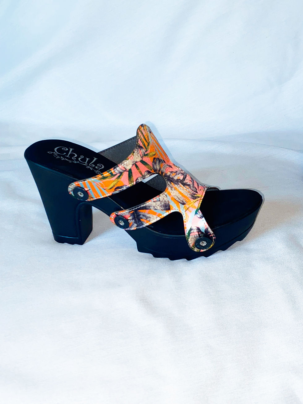 Miniatura: Top elegante Howea
