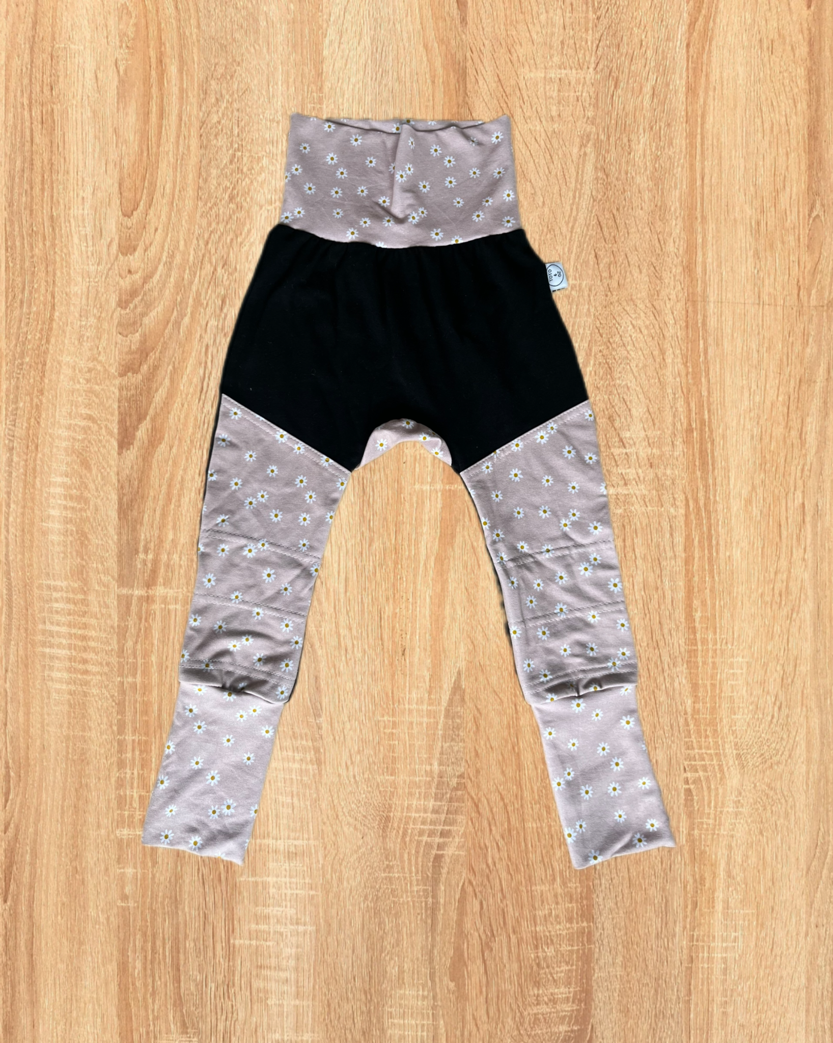 Daisy Pants - 1-3y - Grow with Me