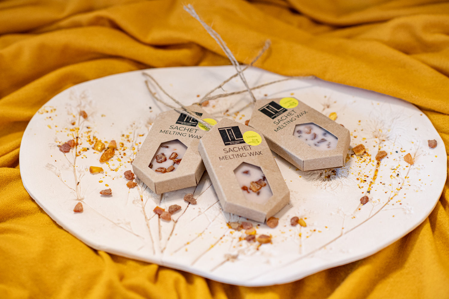 Linden Flower & Honey Sachet / Aroma Wax