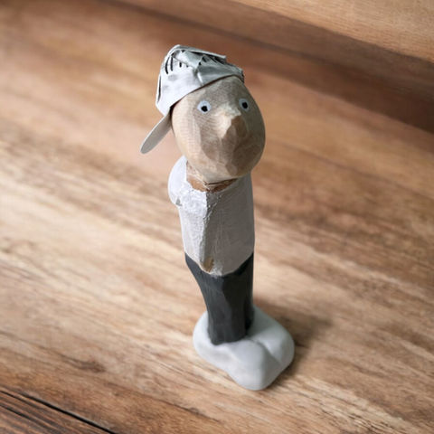 Handgefertigte Figuren aus Zirben-oder Lindenholz geschnitzt, Pappmachè Figuren
