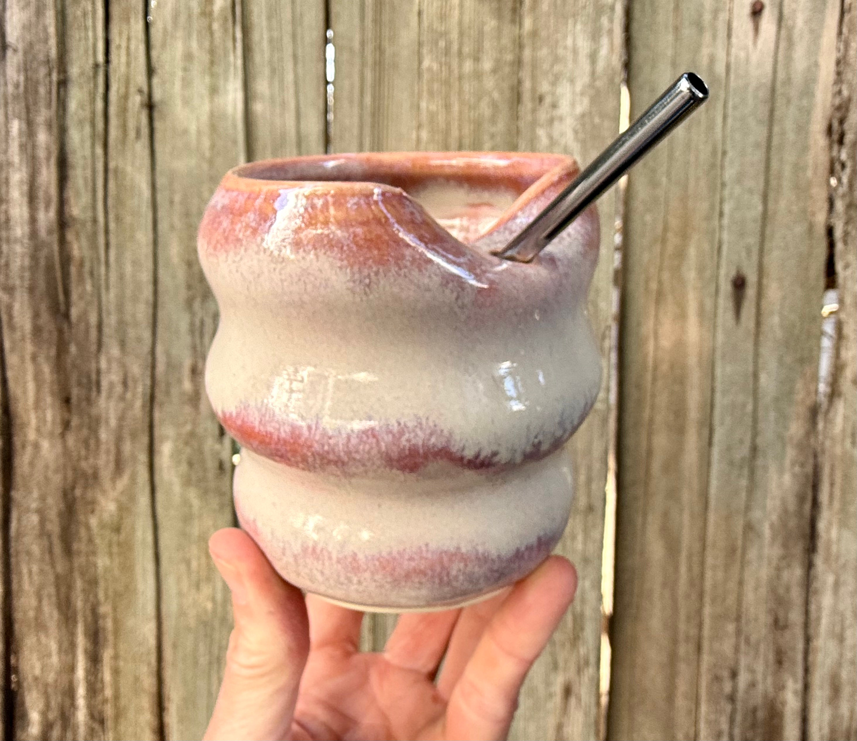 Creamy pink bubble tumbler w/straw