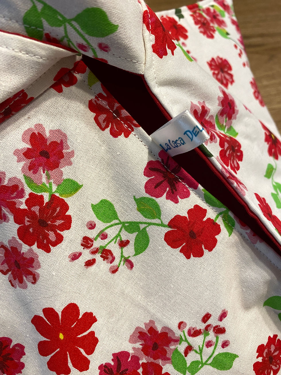 Miniature : Sac à Tarte Motif fleurs rouges