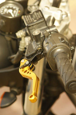 Yamaha XJR