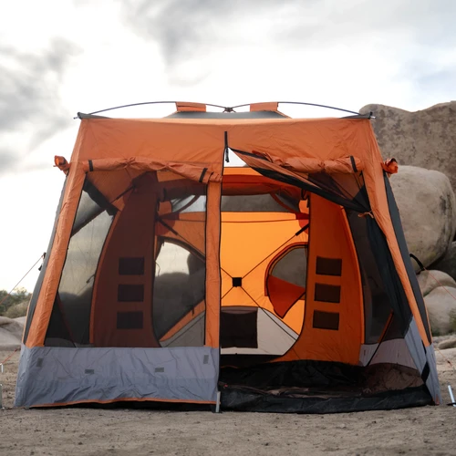 Easy Camping Maui | Gazelle 8 Person Tent Rental for Family Camping
