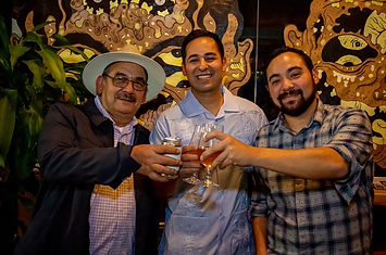 wedding party photos reception photography wedding photography wedding photos chicago wedding photographer photographed by Pamela L. King Photography