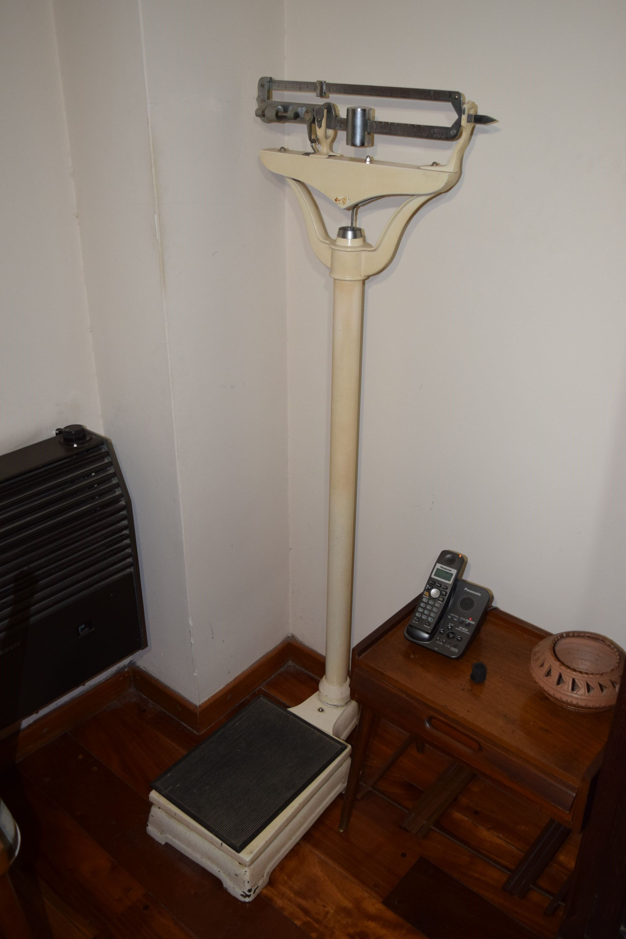 Balanza de Pie Marca O.H.B