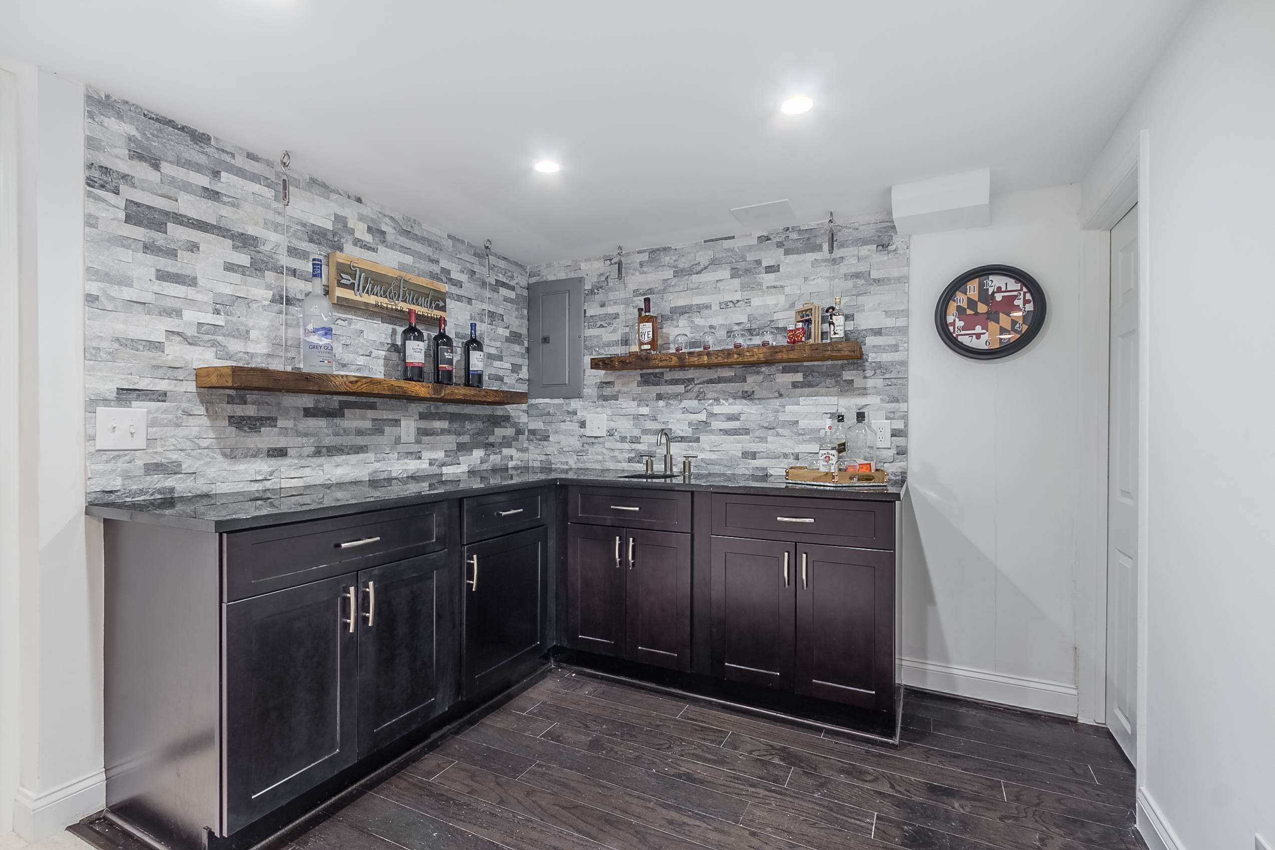 18 W Chestnut Hill Lane-41