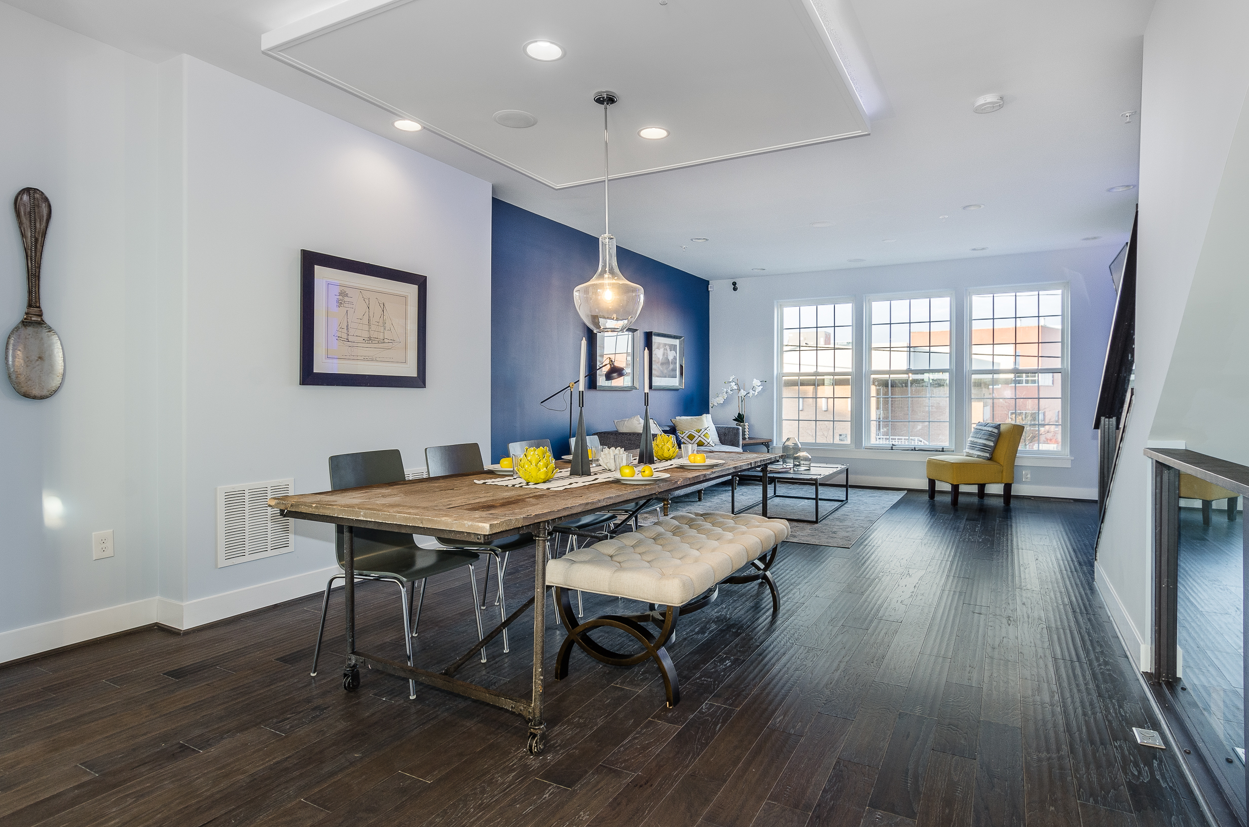 3605 Fleet Street MODEL-09