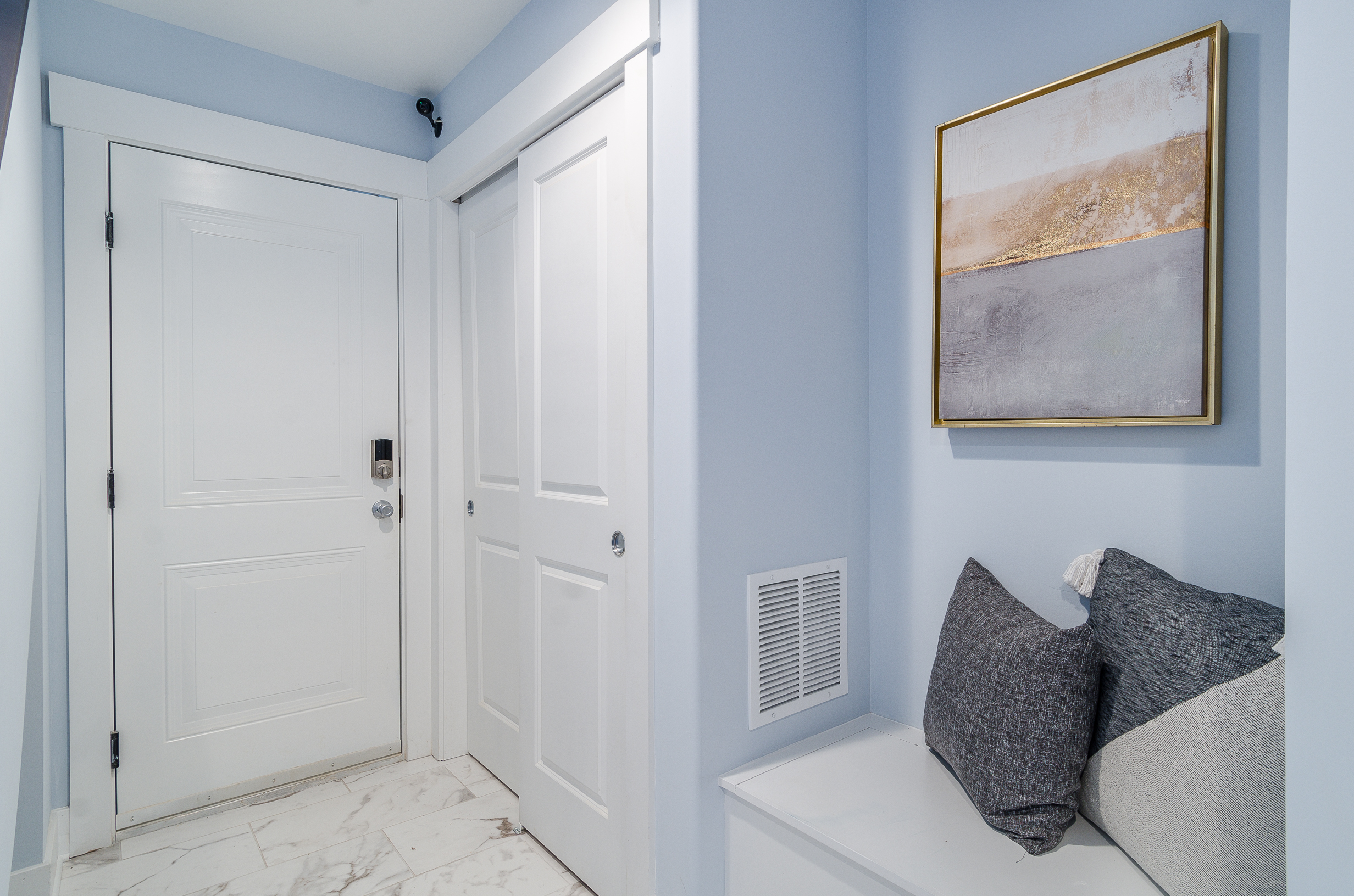 3605 Fleet Street MODEL-03