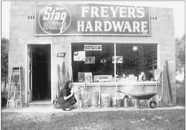 Freyers Hardware Old Pic.png
