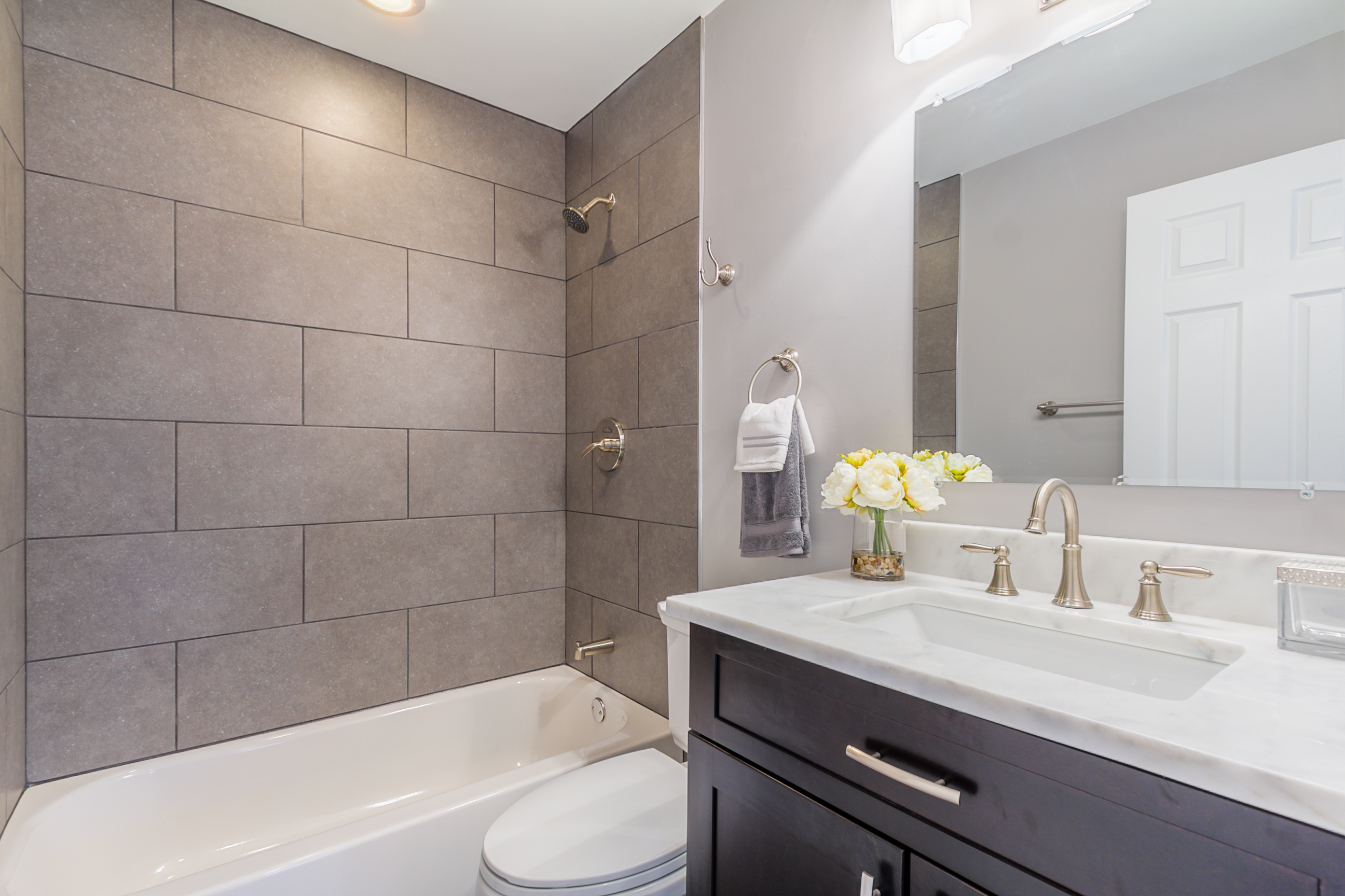 18 W Chestnut Hill Lane-32