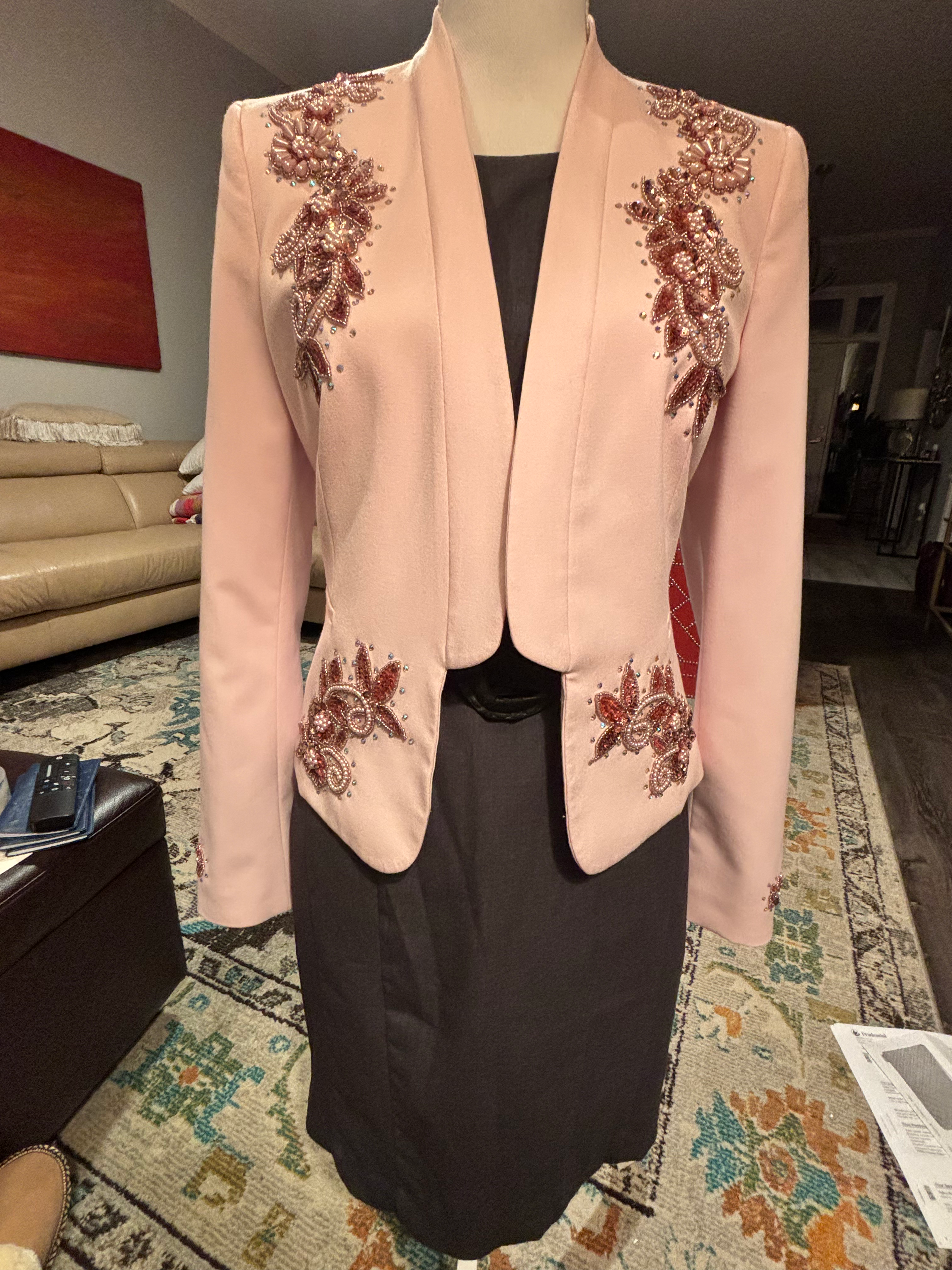 BEAUTIFUL Tailored Embellished Blazer - Sz 6