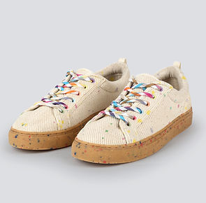 01Shoe_01_edited.jpg